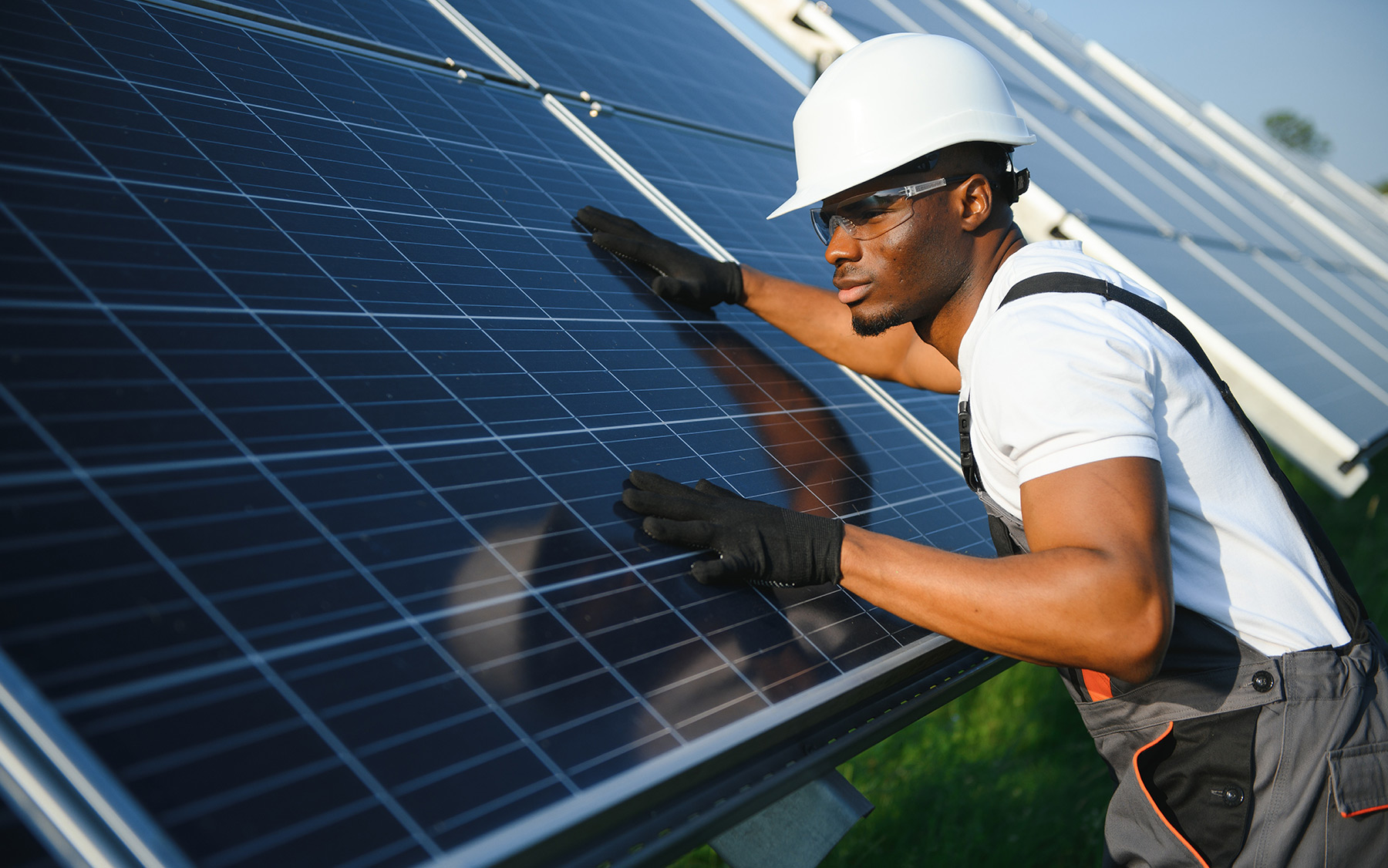 Addressing Skill Gaps in the Green Energy Workforce